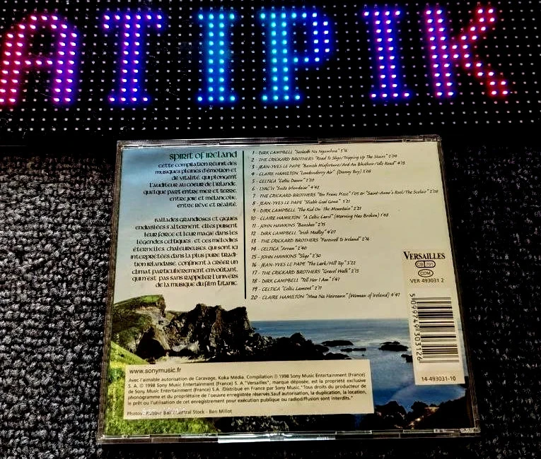 🎖 Spirit Of Ireland - CD Compilation Celtique Rare - Sony 1998 🌴 – photo 2